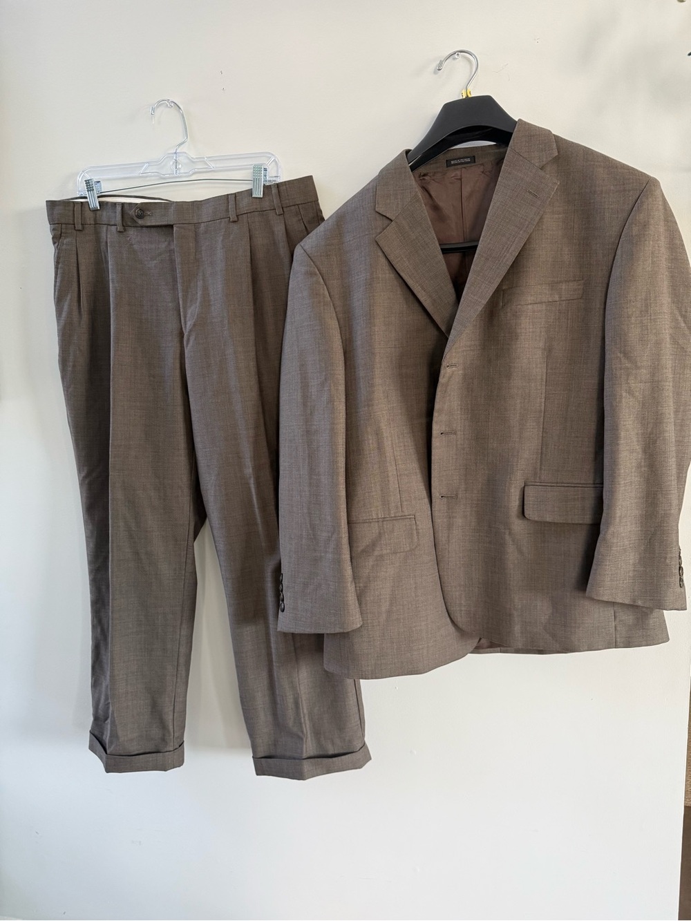 Stafford Mens Brown 100% Wool Suit 48R Blazer 38x30 Pants Unworn